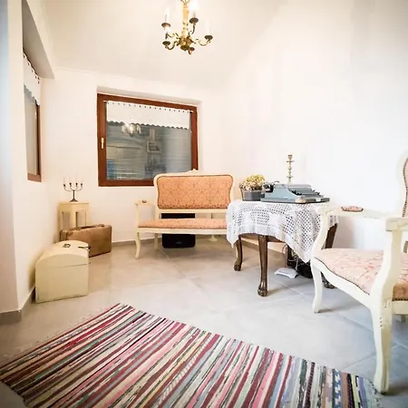 Spalettas Porta - Videki Vendeghaz Apartment